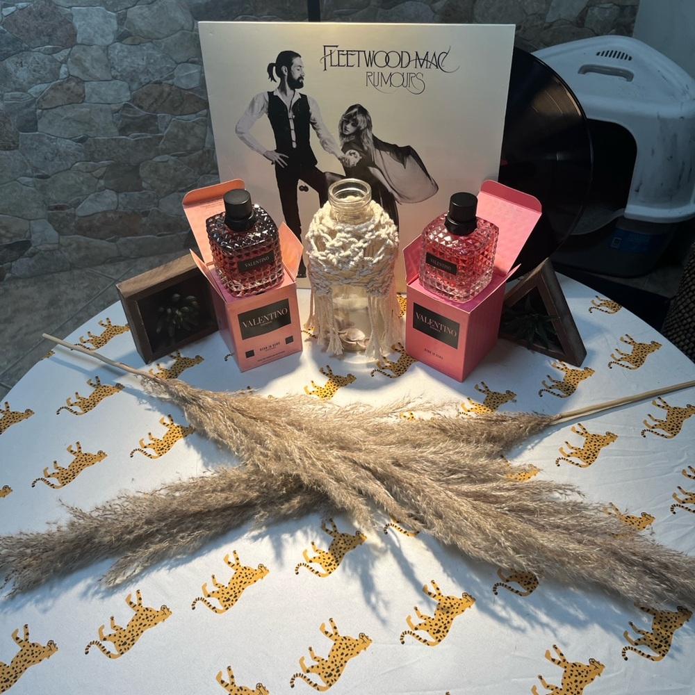 Valentino Makeup Setting Spray Duo - Pink and Black